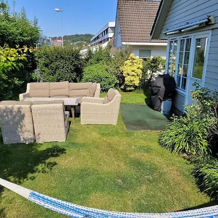 Koselig Hus Med 4 Soverom *